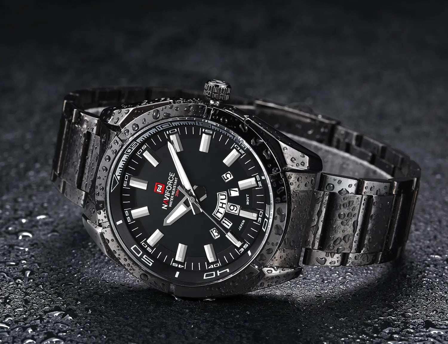 Waterproof Quartz Sports Watch for Men